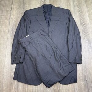 Kiton Napoli Ciro Paone for Louis Boston 3 Button Suit Striped 42 Pants 34x27